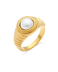 Bague Victoria or en acier inoxydable avec perle naturelle blanche