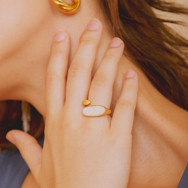 Bague Grethel or acier inoxydable nacre bague ouverte résistante à l’eau it’s MIEL