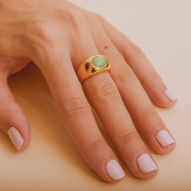 VIBES CALCEDONIA GOLD