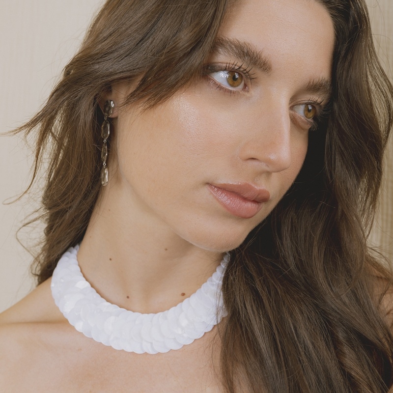 Collier FORTUNA BLANCA en nacre blanche fait main – it's MIEL