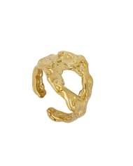 Anillo AMORO ORO de acero inoxidable bañado en oro 18k con diseño irregular resistente al agua