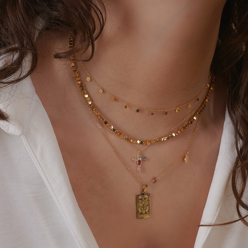 Collier Crum Multi en argent 925 plaqué or 18k avec croix en minéraux multicolores – it’s MIEL